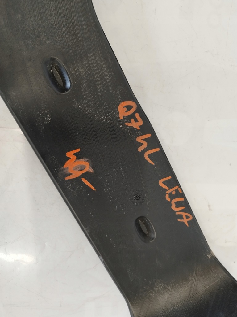 фото №7, Audi q7 4l 07r канал труба повітря обігрівача 7l0819655