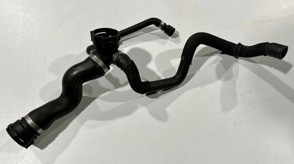 фото №1, Шланг радиатора bmw 5 f10 bmw 17127580958