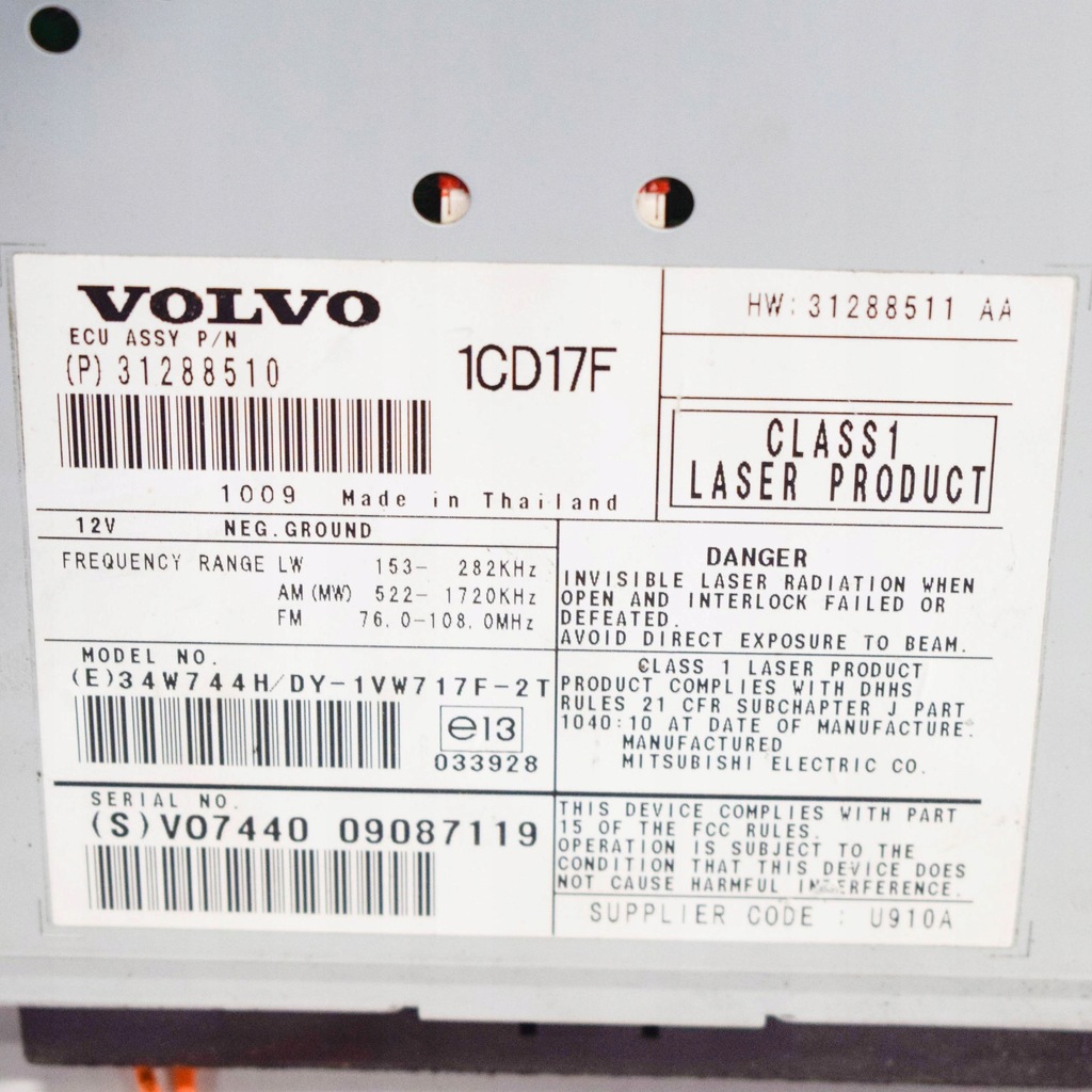 фото №8, Volvo c30 2010 панель / радиопроигрыватель cd/dvd/gps