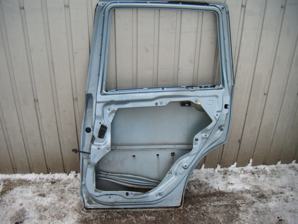 фото №3, Mazda 2 ii dy 1.4 02-07 двері правий задня