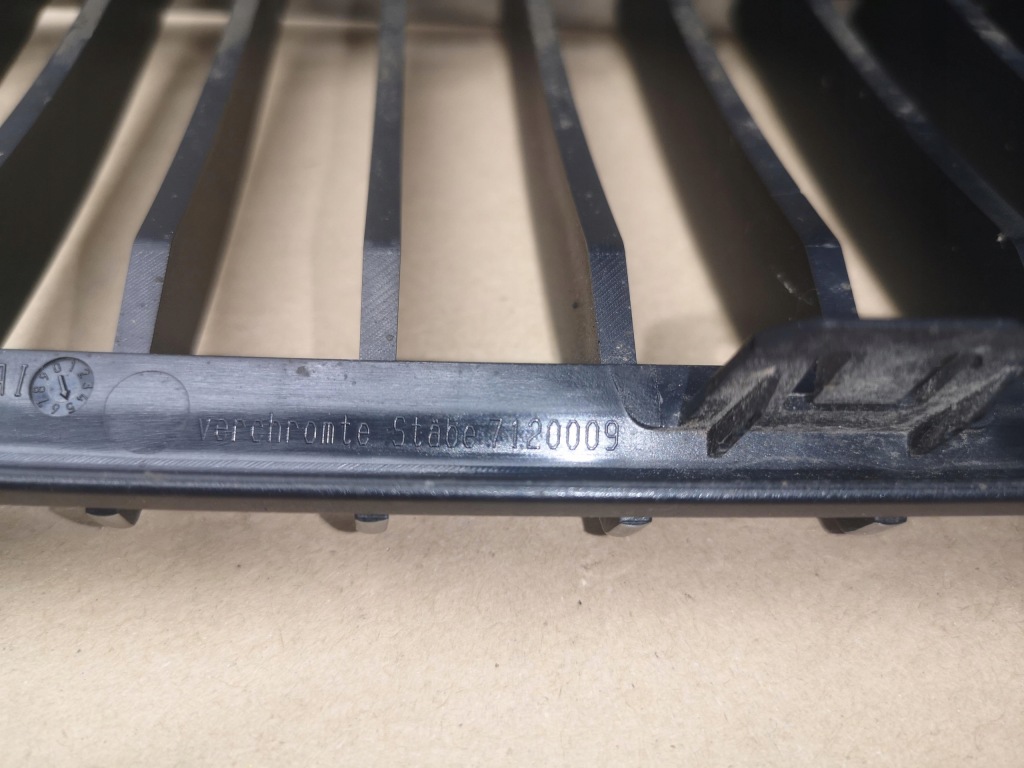 Решітка радіатора решітки радіатора ліва + права bmw 3 e90 e91 05-08 oem Зі Шроту