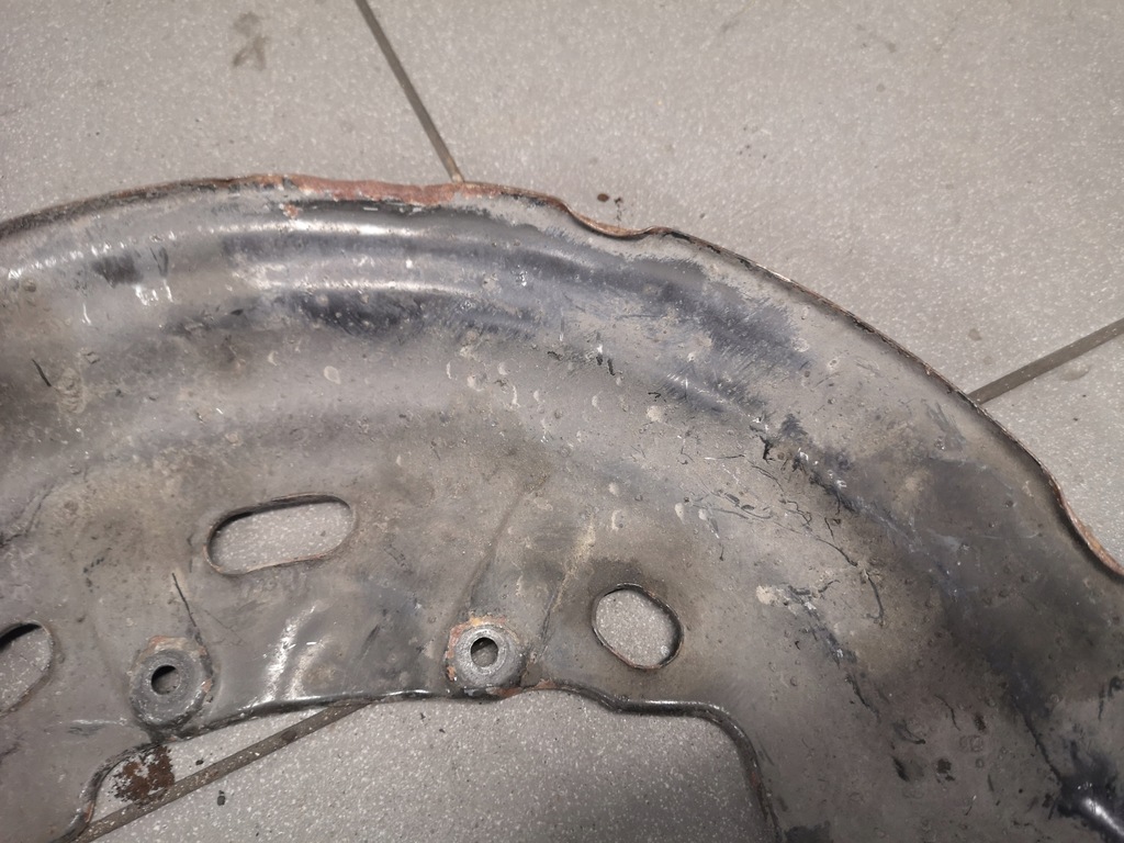 фото №8, Защита диск правый перед audi a8 d3 4e0615312d