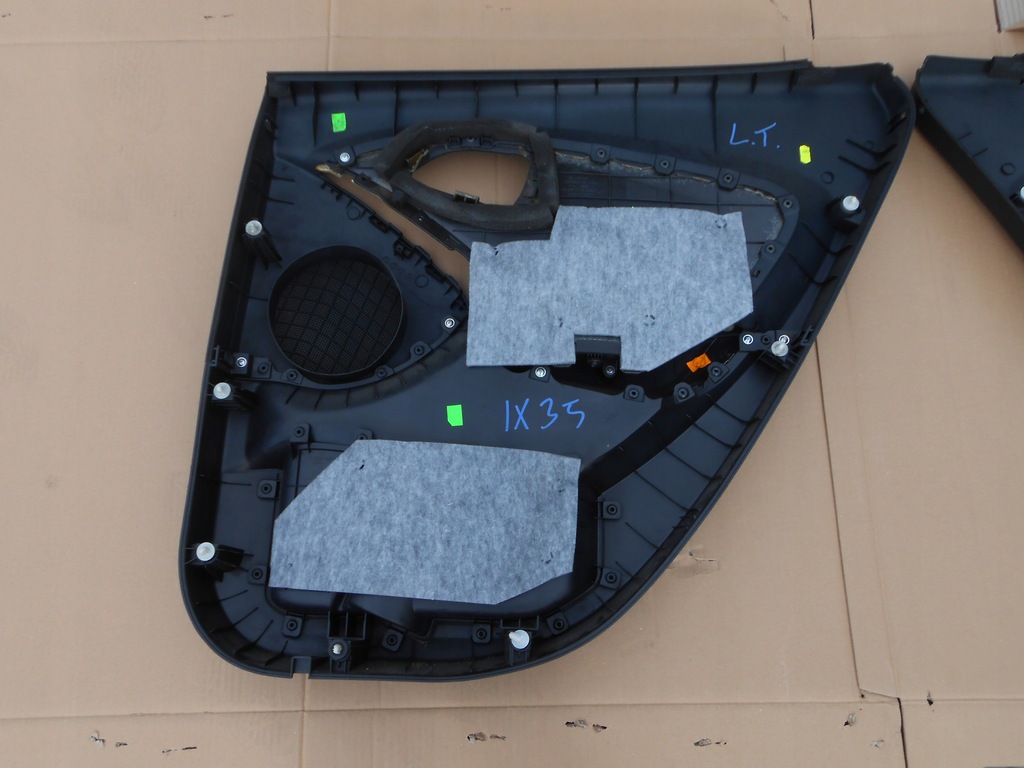 фото №5, Hyundai ix35 обшивка дверь задняя