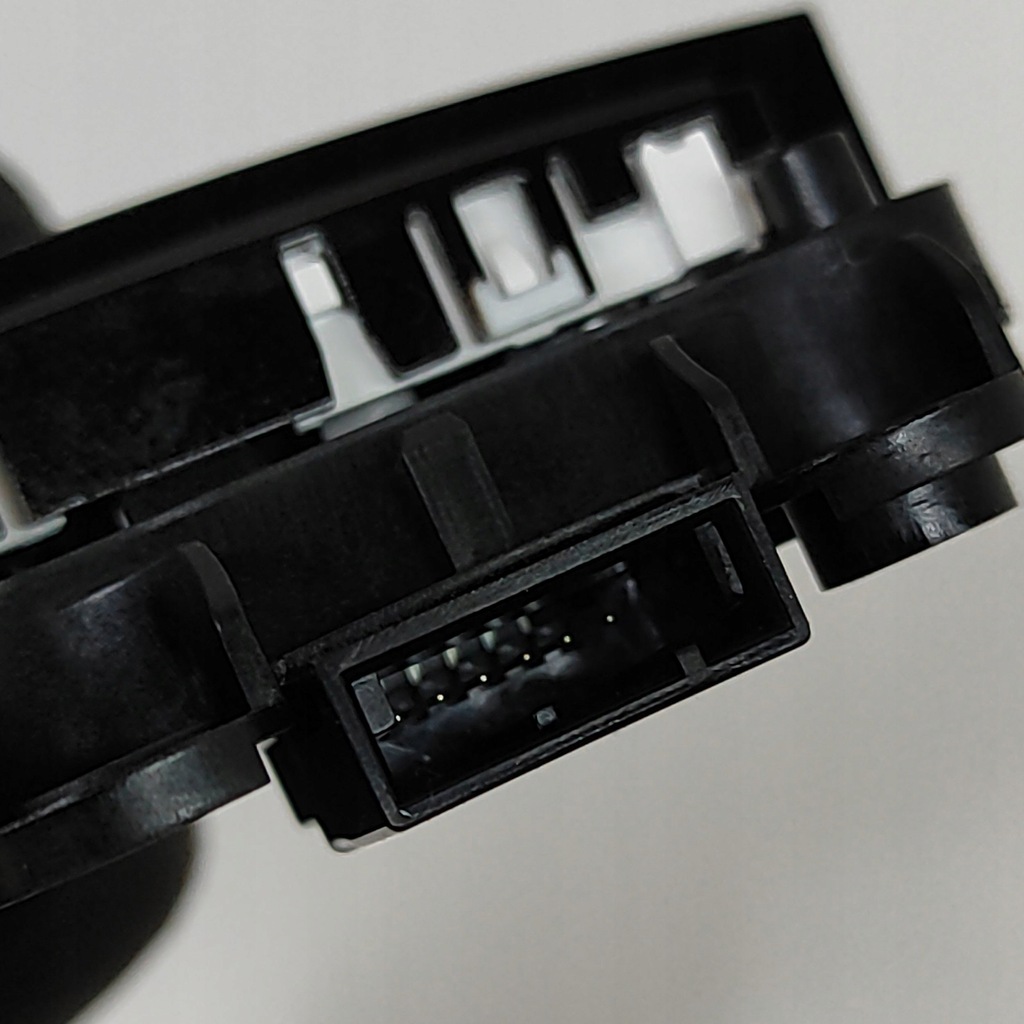 фото №7, Mercedes-benz c w206 2024 перемикач / кнопка керма