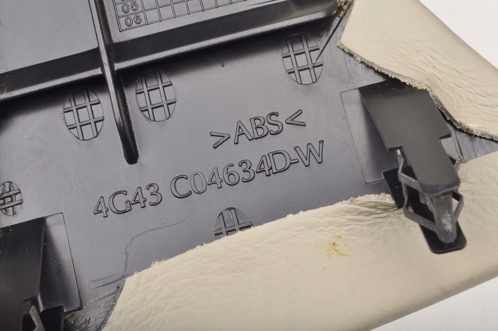 фото №9, Aston martin db9 защита панели приборная панель 4g43-c04634-dcw