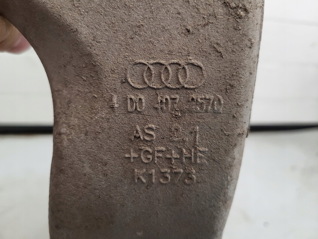 фото №8, Audi s8 d2 a8 4.2 360 km поворотный кулак левый перед brembo 4d0407257q