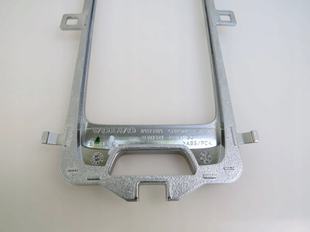 фото №10, Рамка защита панель обдув панели консоли хром 31307327 volvo v40 ii