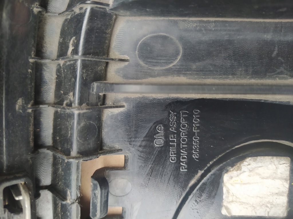 фото №5, Kia sportage iv 4 lift 18 решётка радиатора 86352-f1800