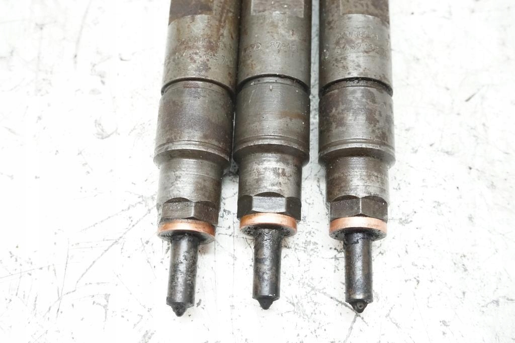 фото №3, Форсунка volvo v40 1.9 di 0432193753