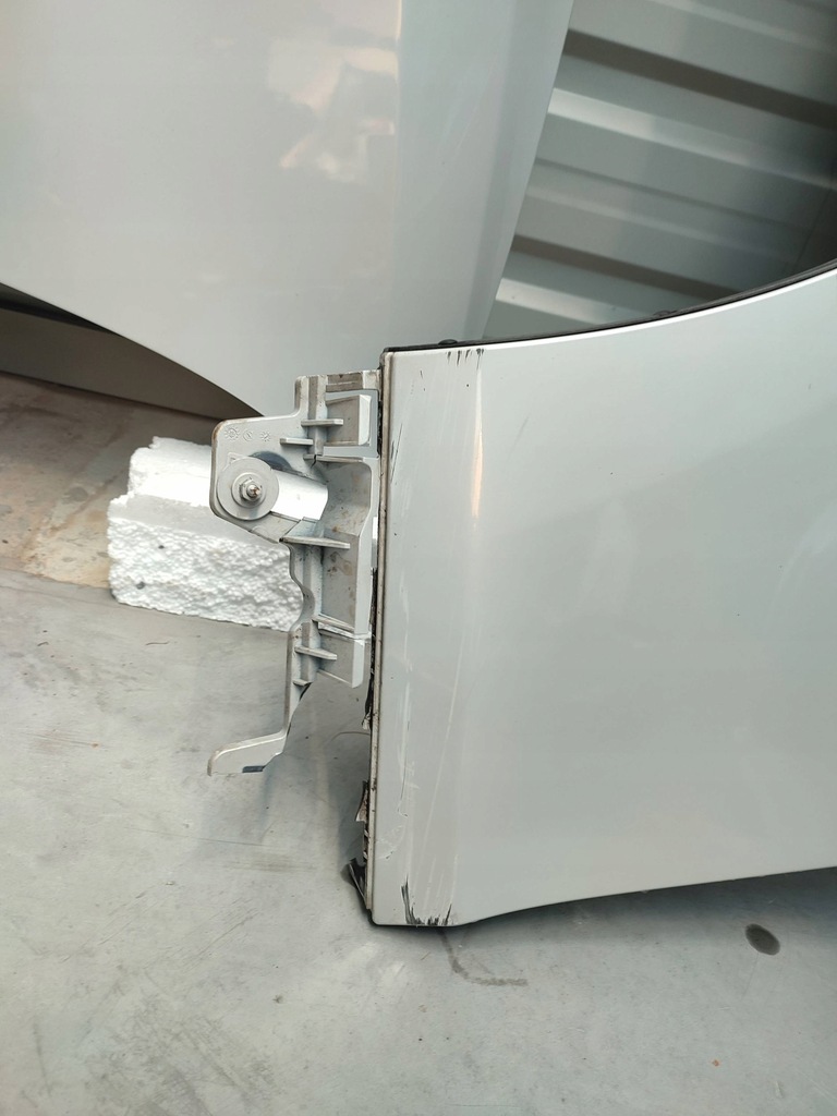 фото №10, Запчасти кузовные перед bmw 6 f06 f12 f13 mineralweiss металлик a96