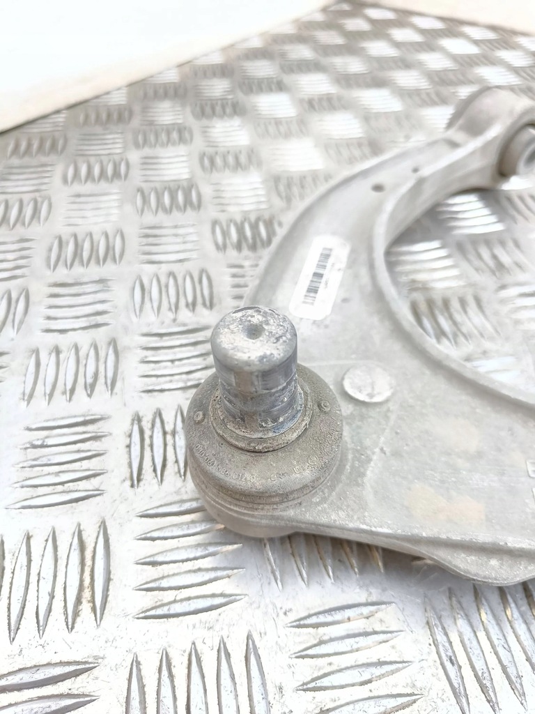 фото №6, Bmw 7 f01 f02 f03 f04 2014 нижний рычаг передний