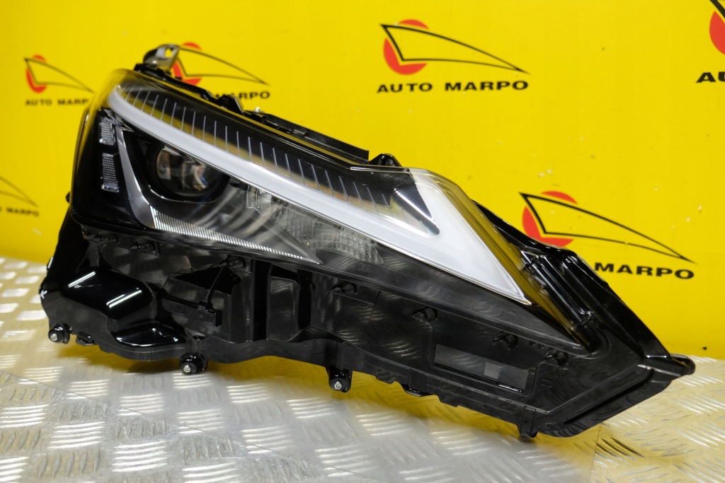 Lexus ux200 ux250 2019- фара led фара r америка в Украине