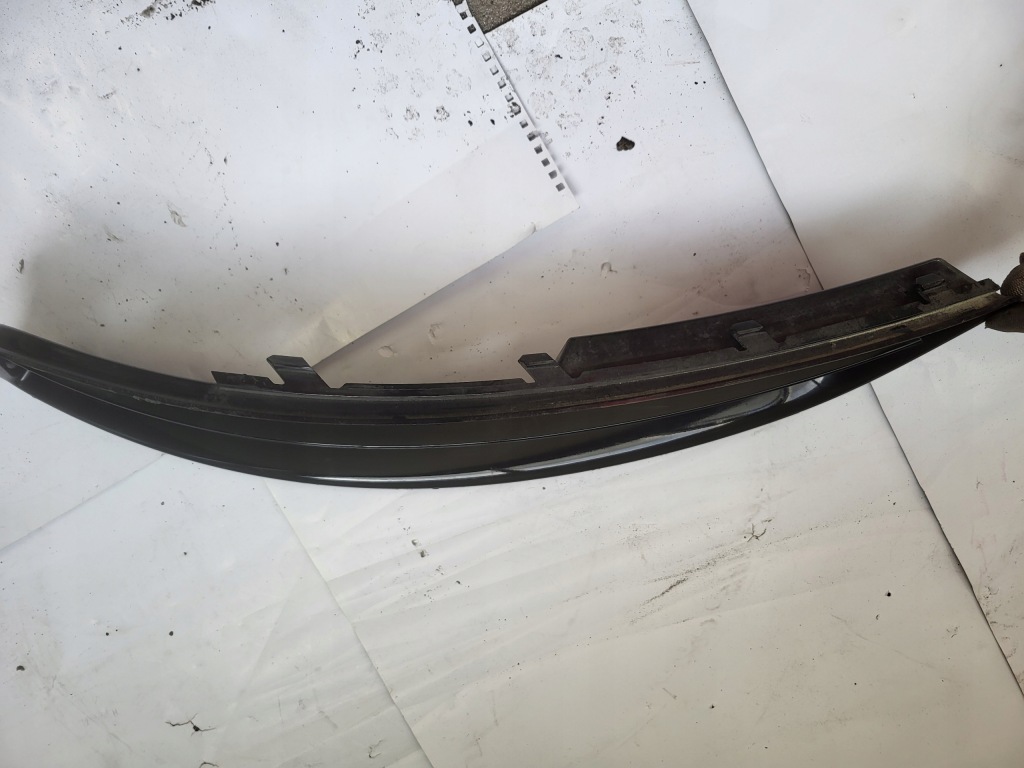 Купити Решітка бампера ліва відсутній хрому 8p0807681t audi a3