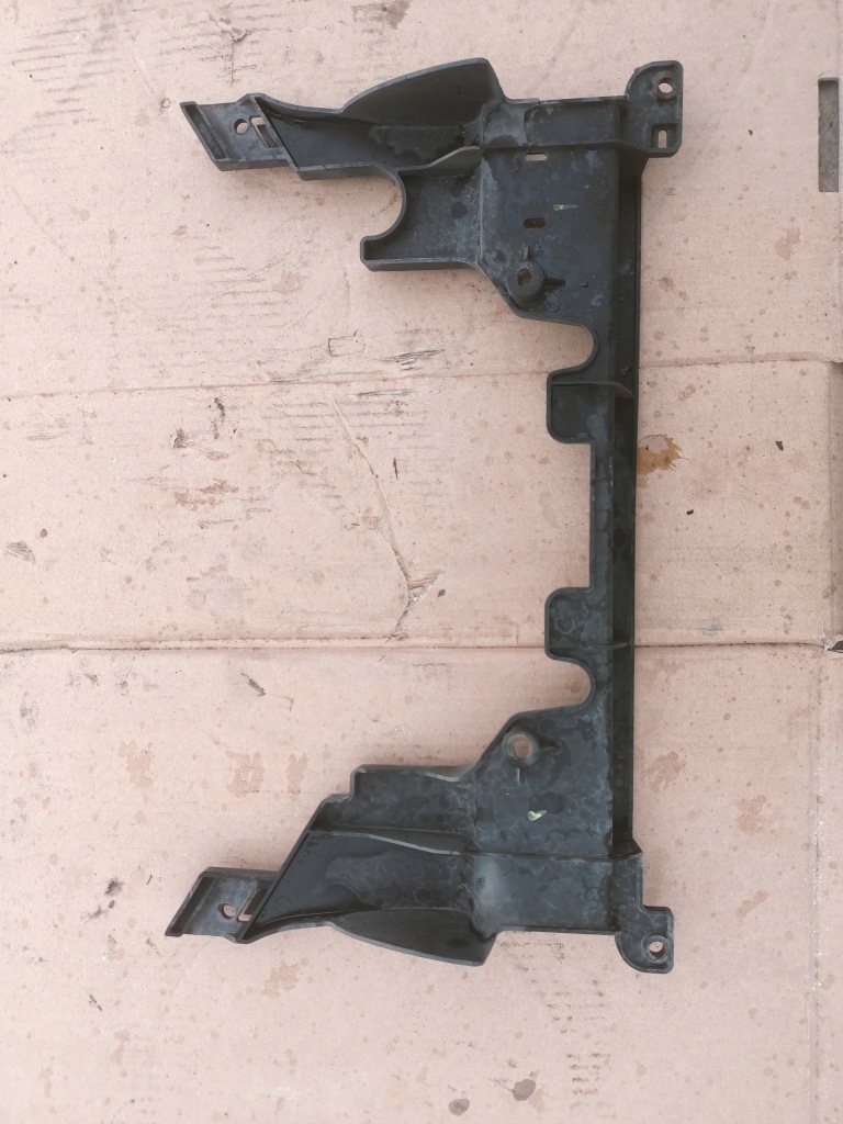 Купити Корпус захист тунель радіатора daf xf 106 1949577