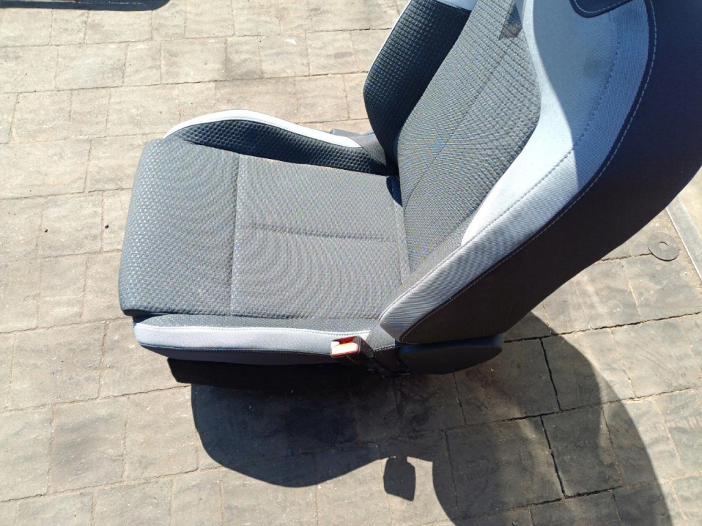 фото №9, Opel astra l сиденье левый перед