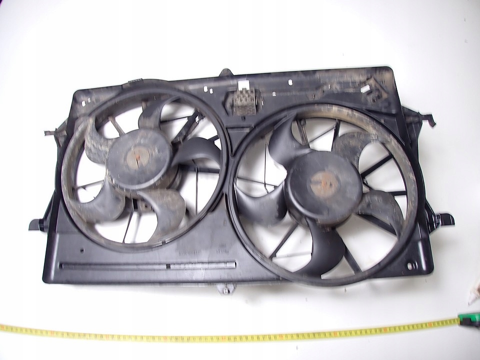 Купити Вентилятор радіатора ford focus 1 1.8d 99r