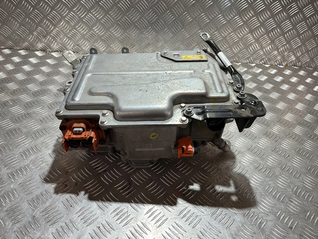 фото №6, Конвертер инвертор зарядное устройство модуль renault arkana 20-