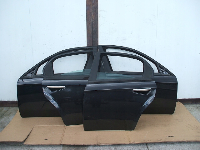 фото №1, Alfa romeo 159 дверь левая перед задняя eu 876