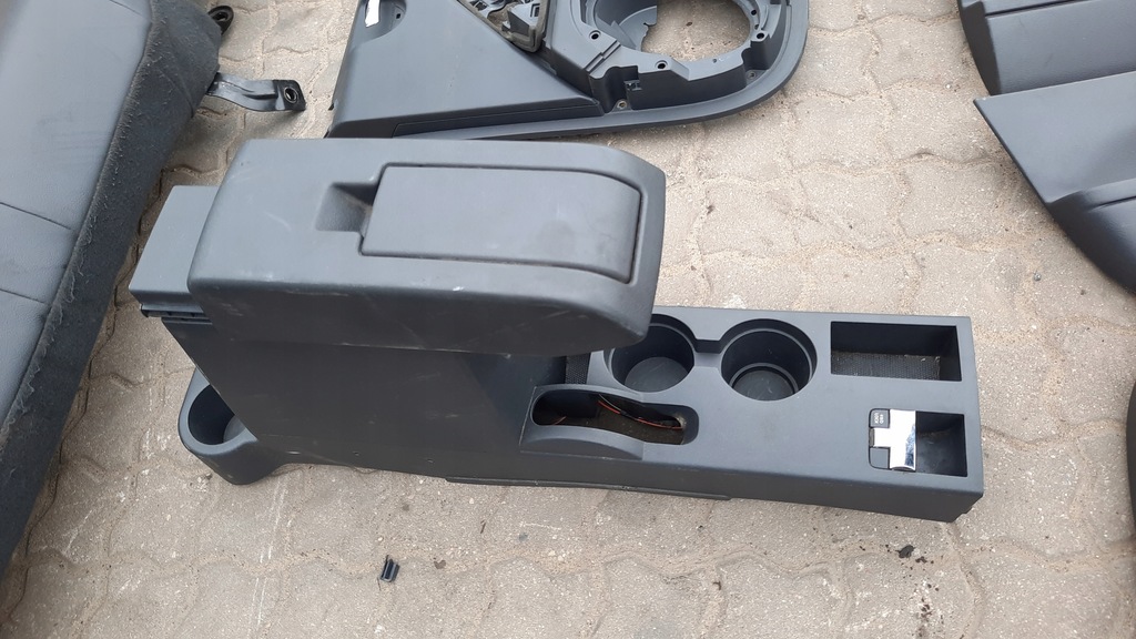 фото №9, Сиденья jeep patriot 06-11r кожа uk angielska версия отсутствует сиденье lewego