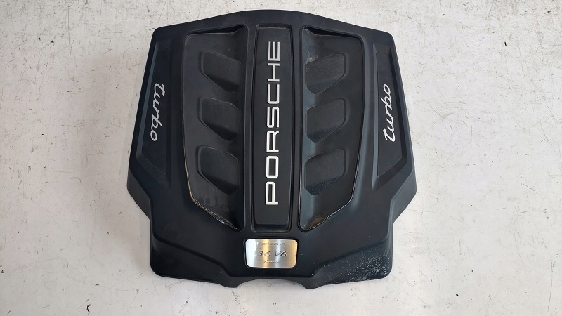 фото №1, Porsche macan кришка двигуна