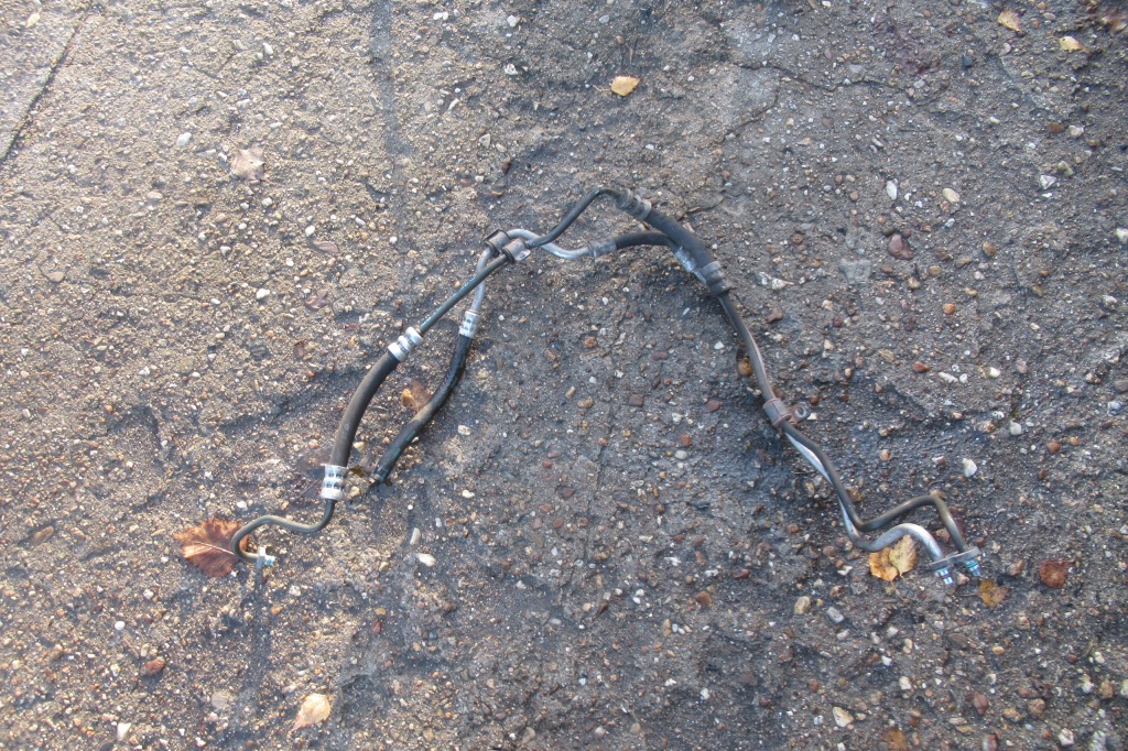 фото №1, Citroen c4 grand picasso 11r шланг усилителя 9675306580