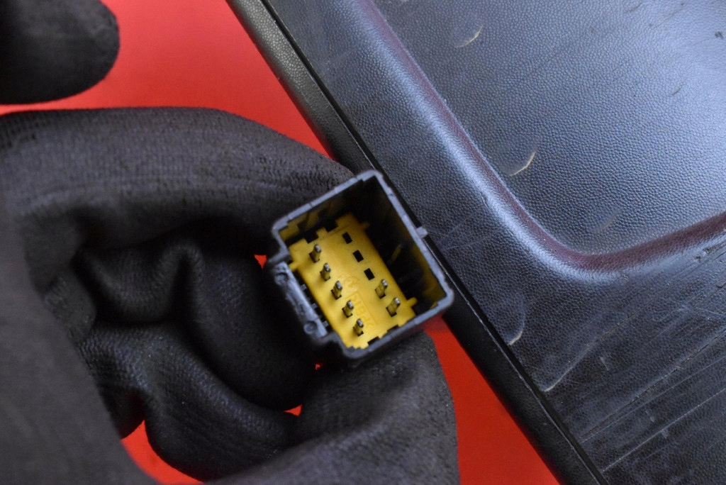 фото №6, Дзеркало праве чорні eu 0205030 citroen jumpy 2 ii 07-16 5 pin