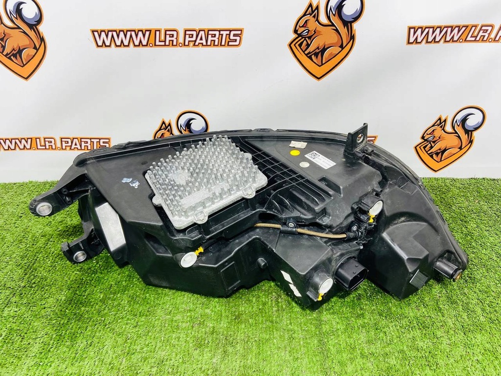 фото №9, Лампа фара левый led matrix jaguar i-pace x590 j9d3-13w030-ha