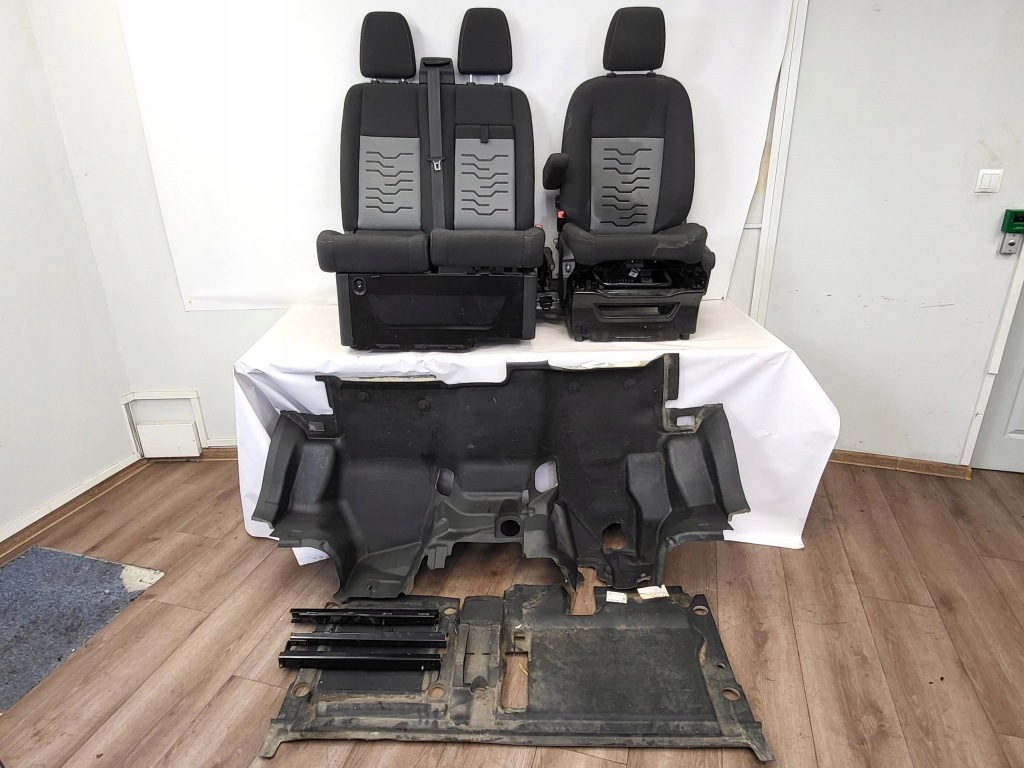 фото №1, Сиденье заднее сиденье комплект ford transit custom 2.0 tdci 2017r