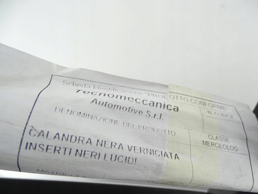 Решётка радиатора решётка  решётка средняя ferrari 612 sessanta / scaglietti Недорого