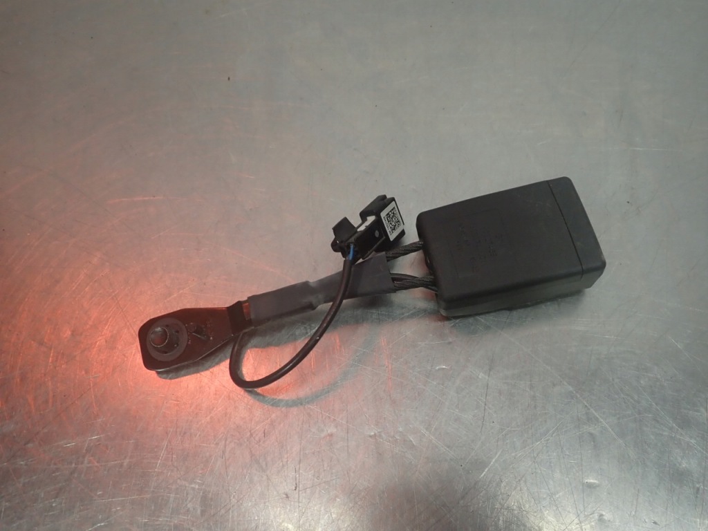 Кліпса поперечина ліве перед opel insignia a Ціна