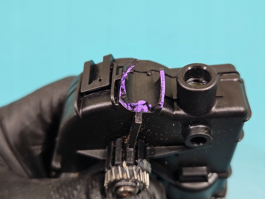 фото №8, Моторчик люк панорами audi 8r q5 skoda yeti