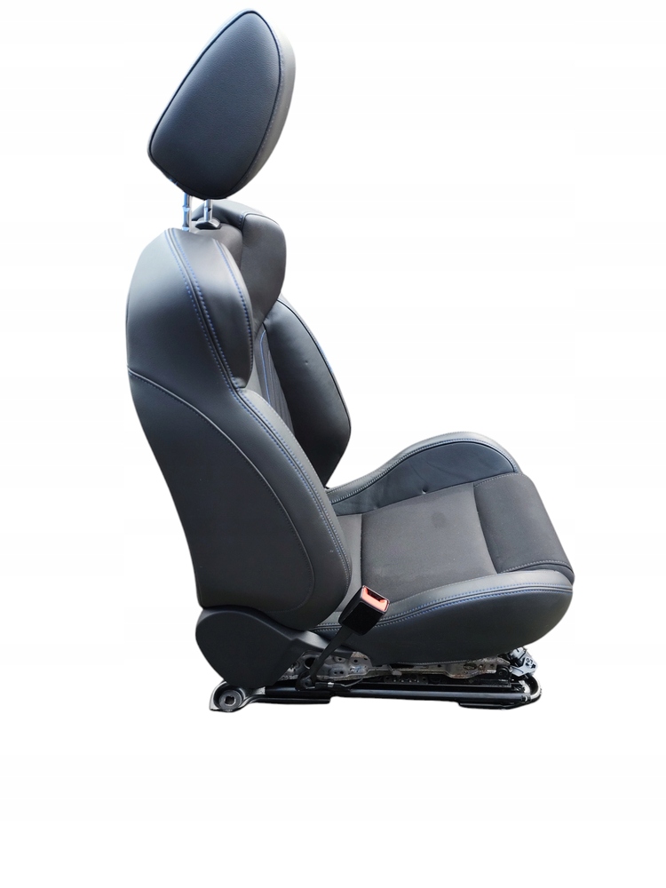 фото №4, Сиденья ford focus mk3 rs