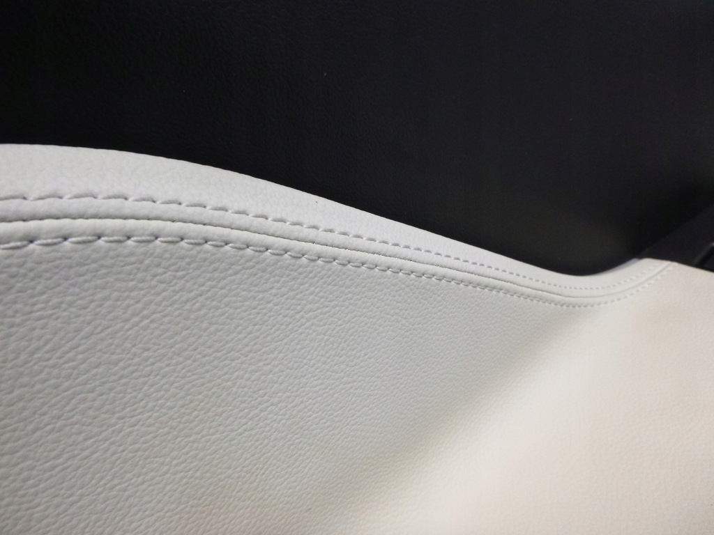 фото №14, Jaguar f-pace обшивка обивка дверь перед левый hk83-20163a-bw t4a8069