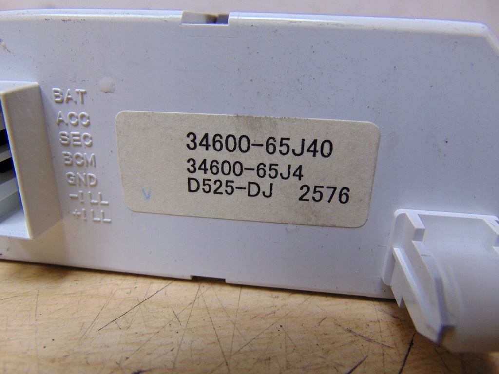 фото №9, Часы дисплей suzuki grand vitara ii