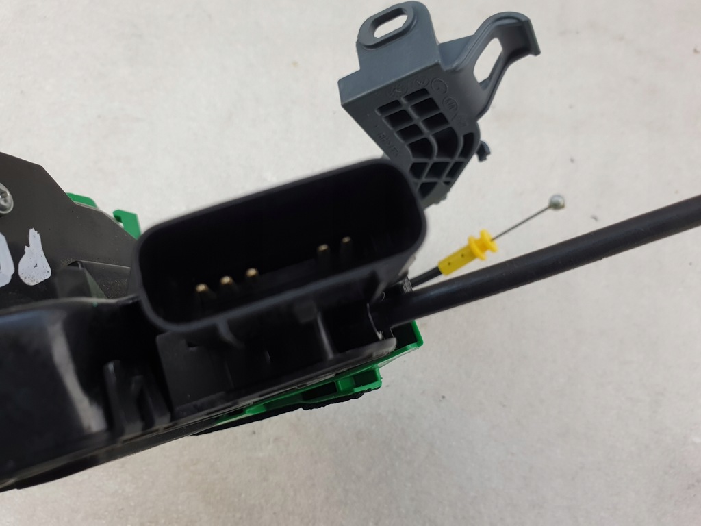 фото №5, Hyundai i30 iii 18r замок дверь передний правый 5pin