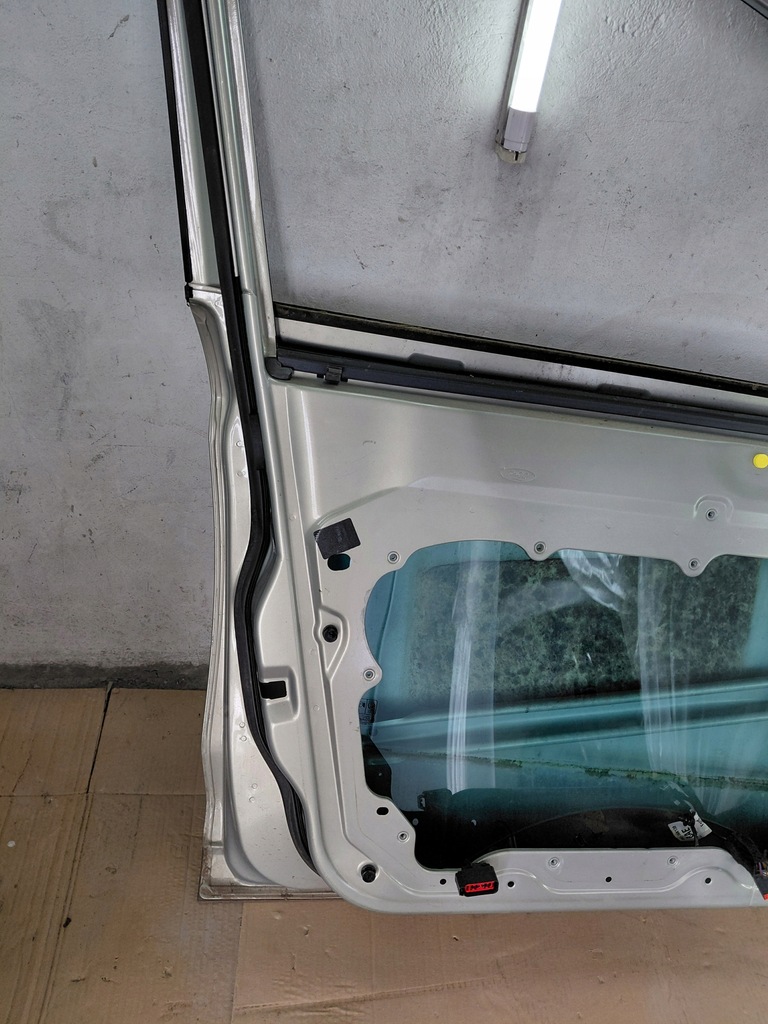 фото №6, Ford kuga mk1 двері ліва лівий перед p8