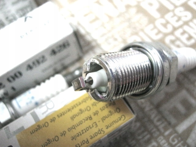 фото №7, Свічка свічки запалювання 2.0 16v turbo espace iv laguna ii vel satis 4 szt оригінал