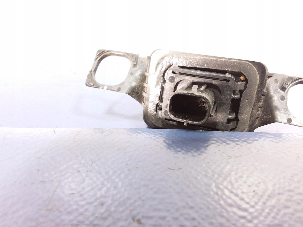 фото №4, Corolla xii e21 sedan кнопка mirostyk крышки задняя