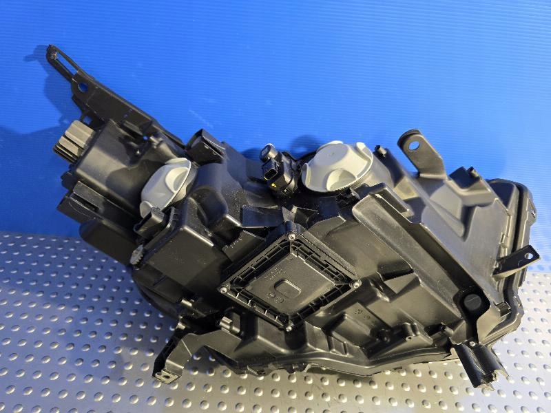 Renault kangoo iv express led 260608411r лампа передняя перед левая с Разборки