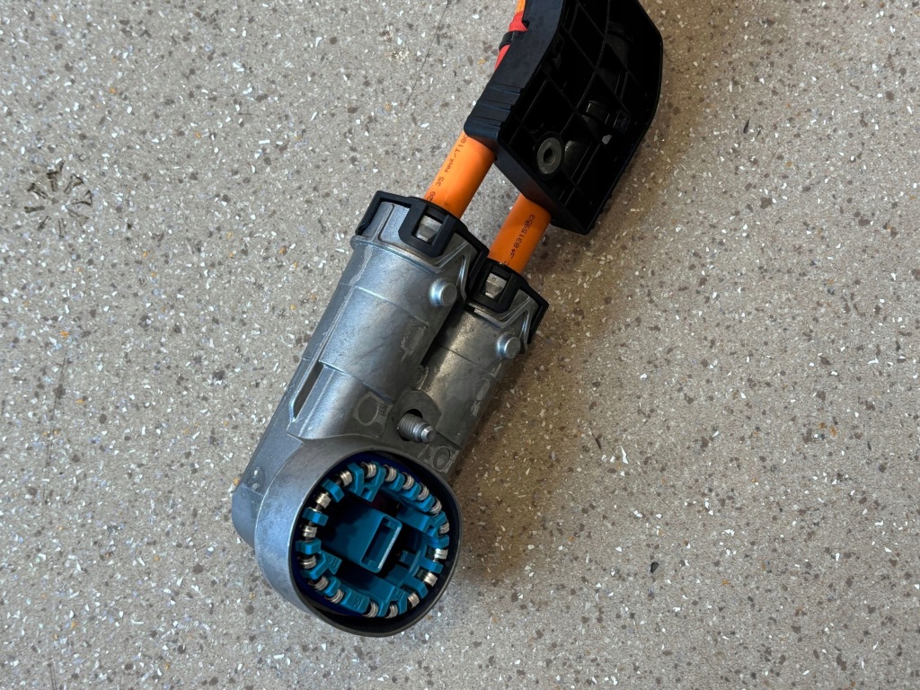 Купить Шланг wysokiego напряжения bmw x1 u11 5a1c8d7