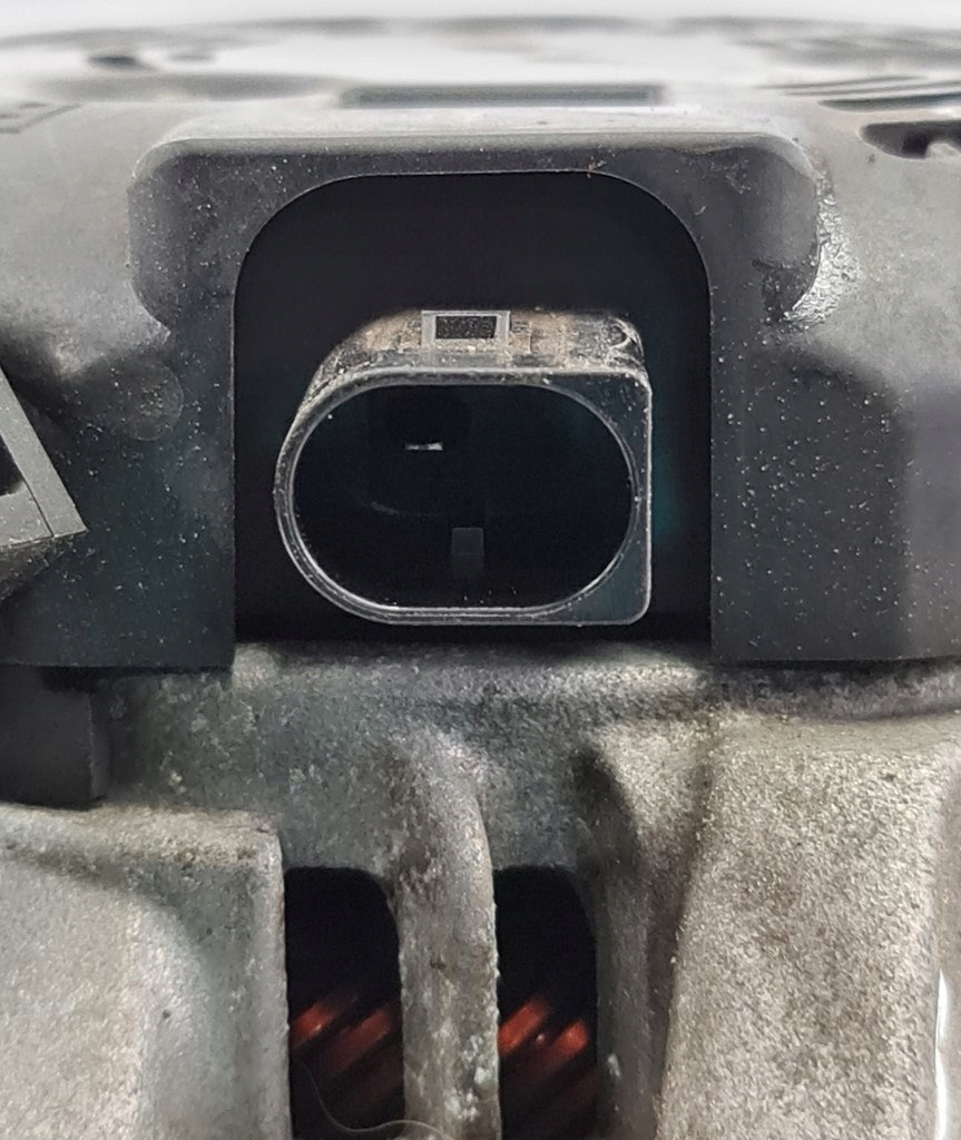 Генератор bmw e90 7550468 Недорого