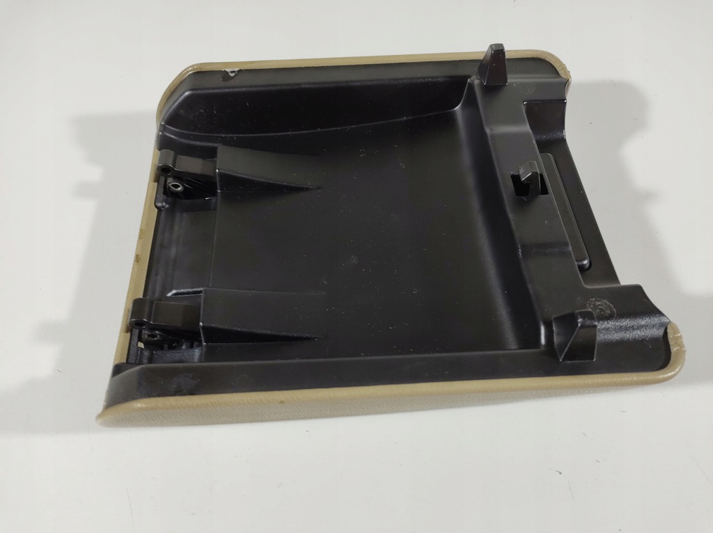 фото №8, Range rover evoque 12- підлокітник