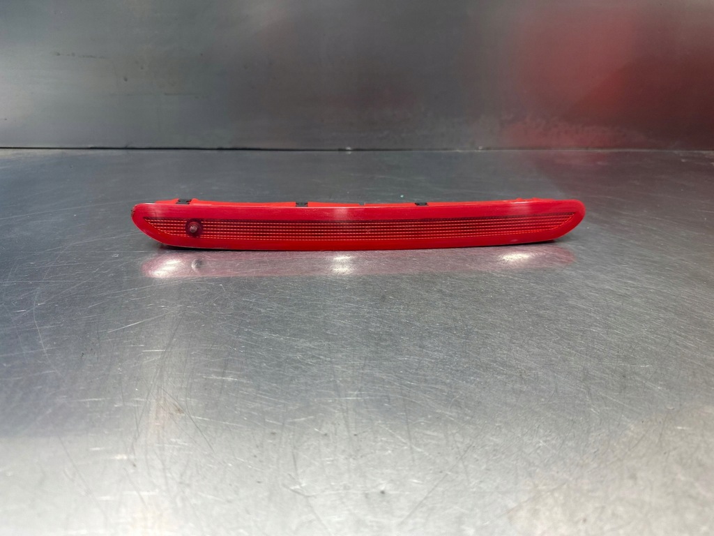 фото №1, Volkswagen touran ii 2011 третий свет стоп