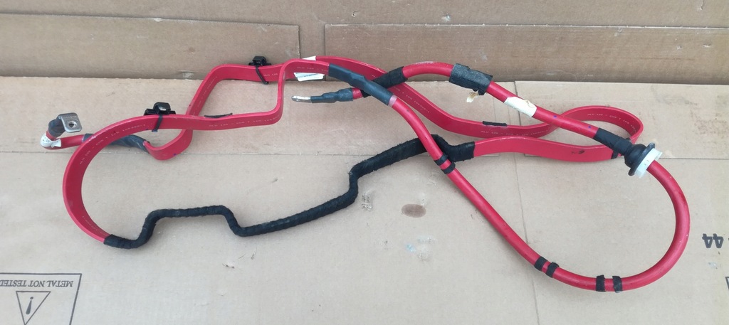 фото №1, Audi q5 80b971225a шланг акумулятор