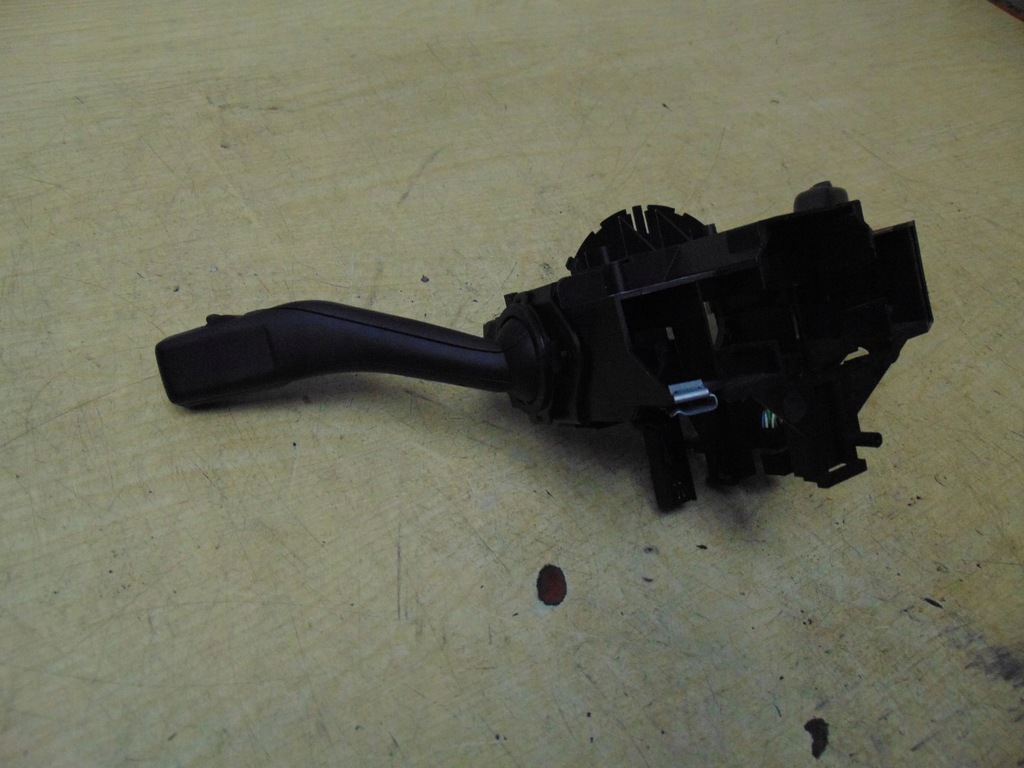 фото №9, Переключатель комбинированный vw golf vi 1k0953503gp