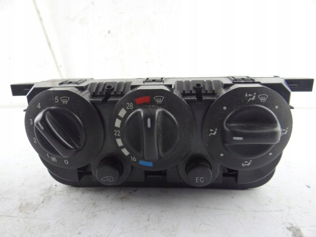Купити Панель керування обдув mercedes a klasa w168 1.9 8v 1688301285