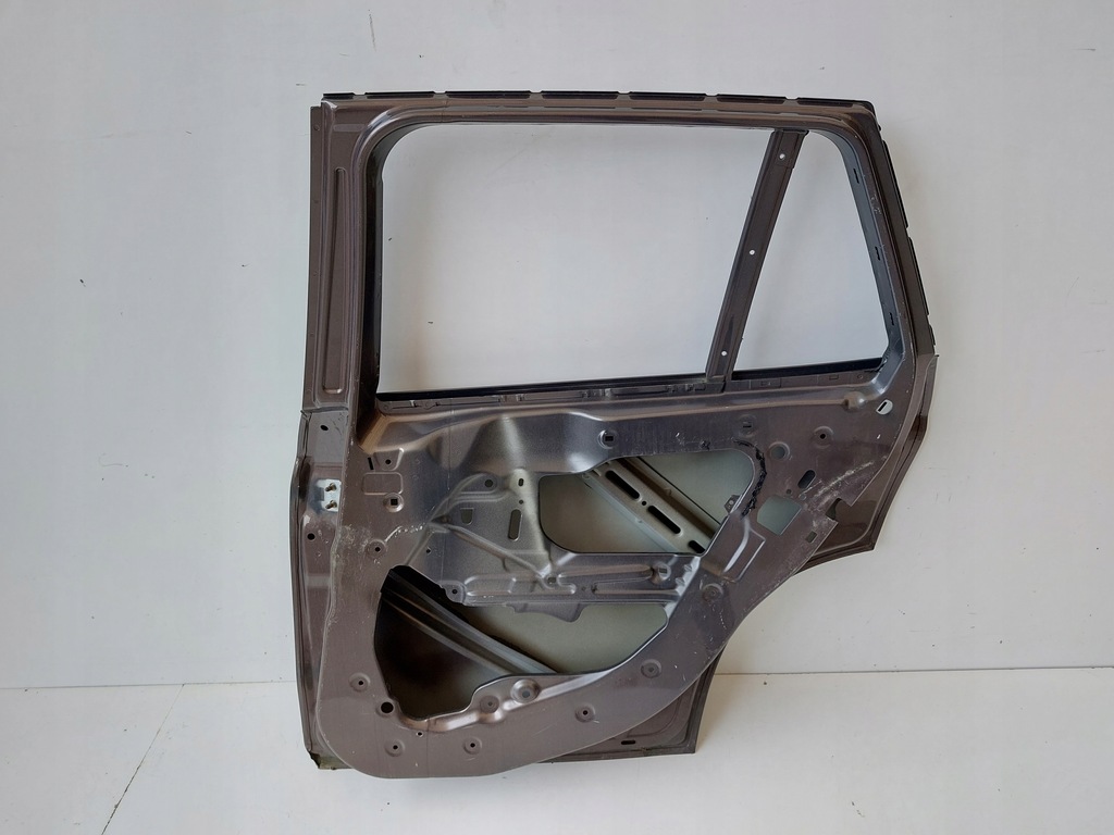 фото №6, Bmw x1 e84 двері правий задня оригінал