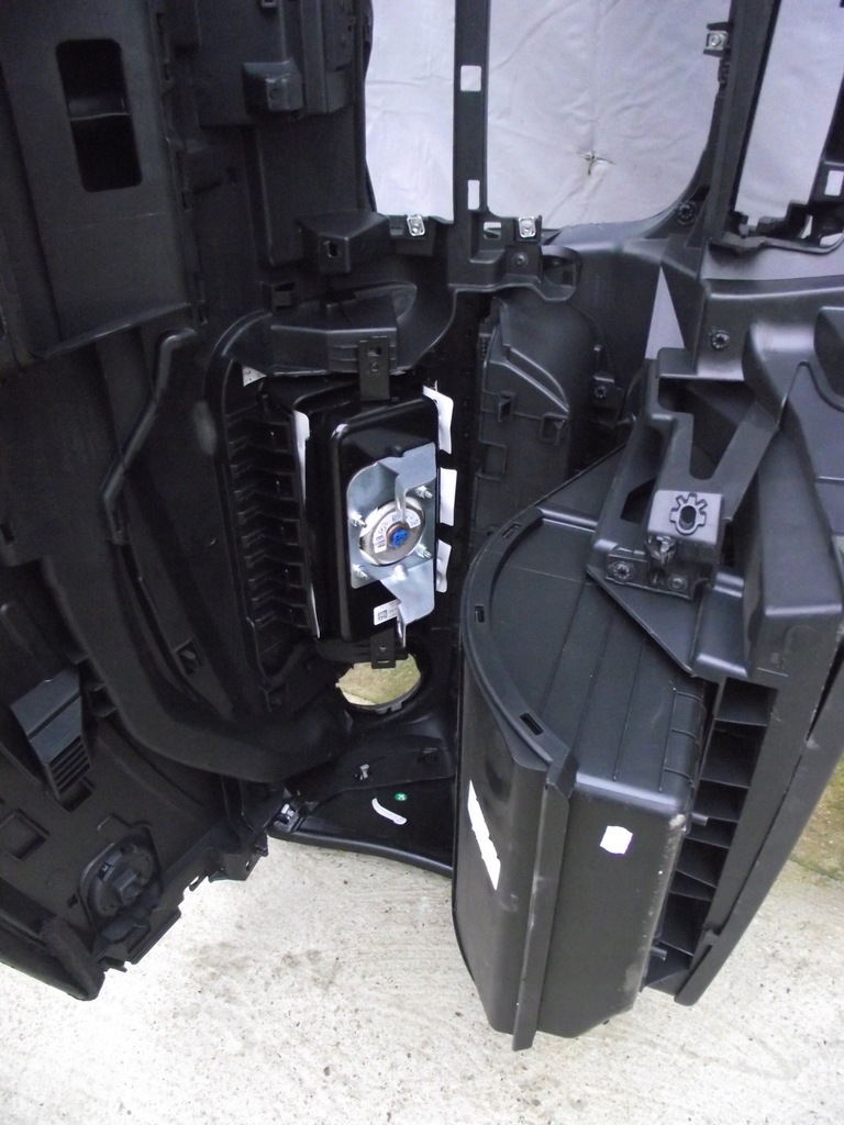 фото №11, Консоль приборная панель clio iv lift 18r eu приборная панель подушка безопасности