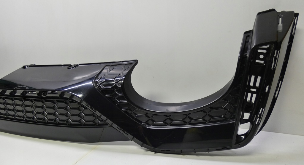 фото №9, Audi rs7 a7 4k8807514 накладка спойлер бампера задняя