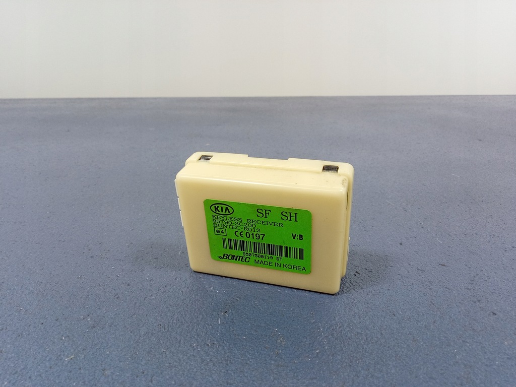 фото №1, Kia magentis i модуль центрального замка 95790-3c200